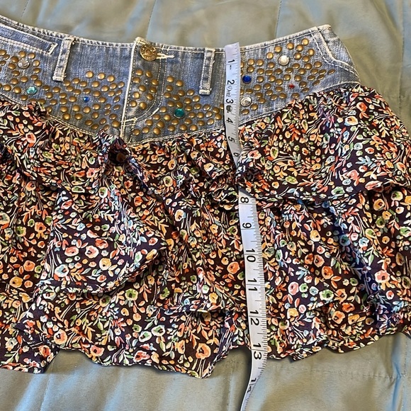 Y2K Western Ruffle Mini Skirt 6 Jean Floral Jewel Stud Express Denim 00s Baby - Picture 16 of 16